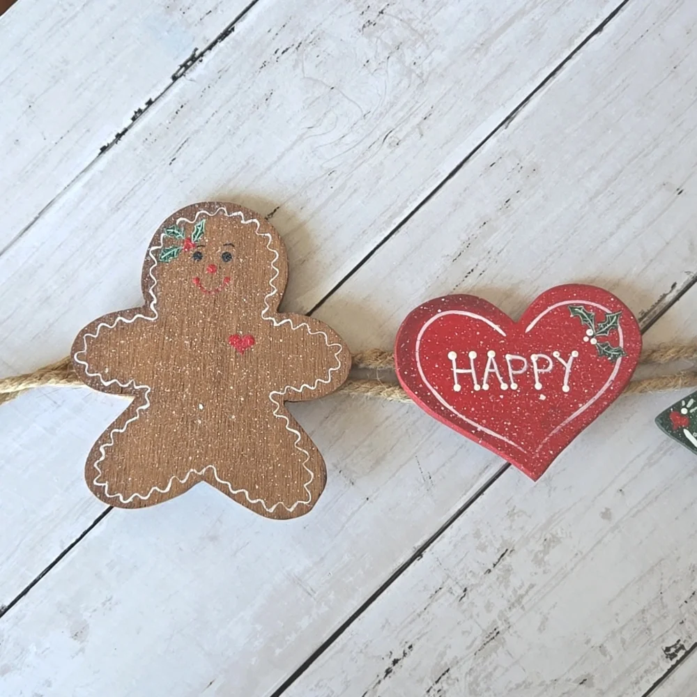 Handpainted Gingerbread Garland